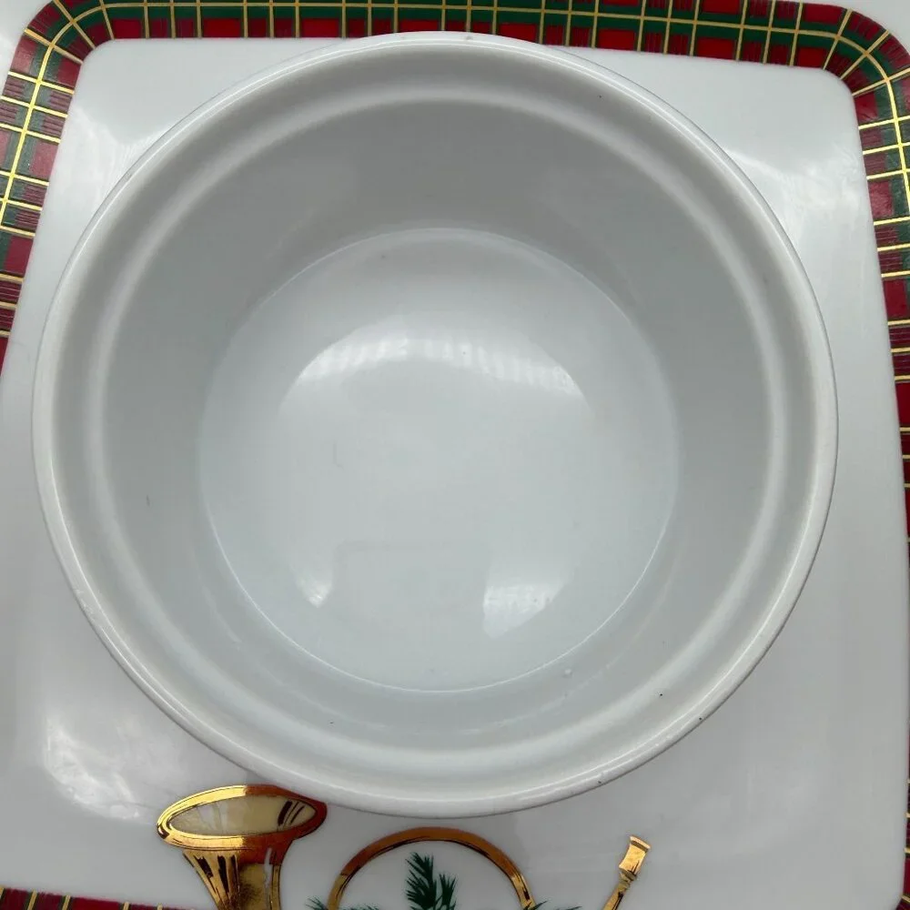 Georges Briard chip and dip plate the Hunt‎ Japan tartan trim french horn